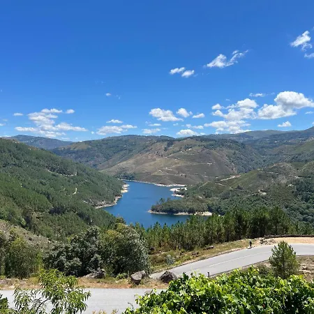 Em Privado Com Piscina - Geres Casa vacanze Salamonde